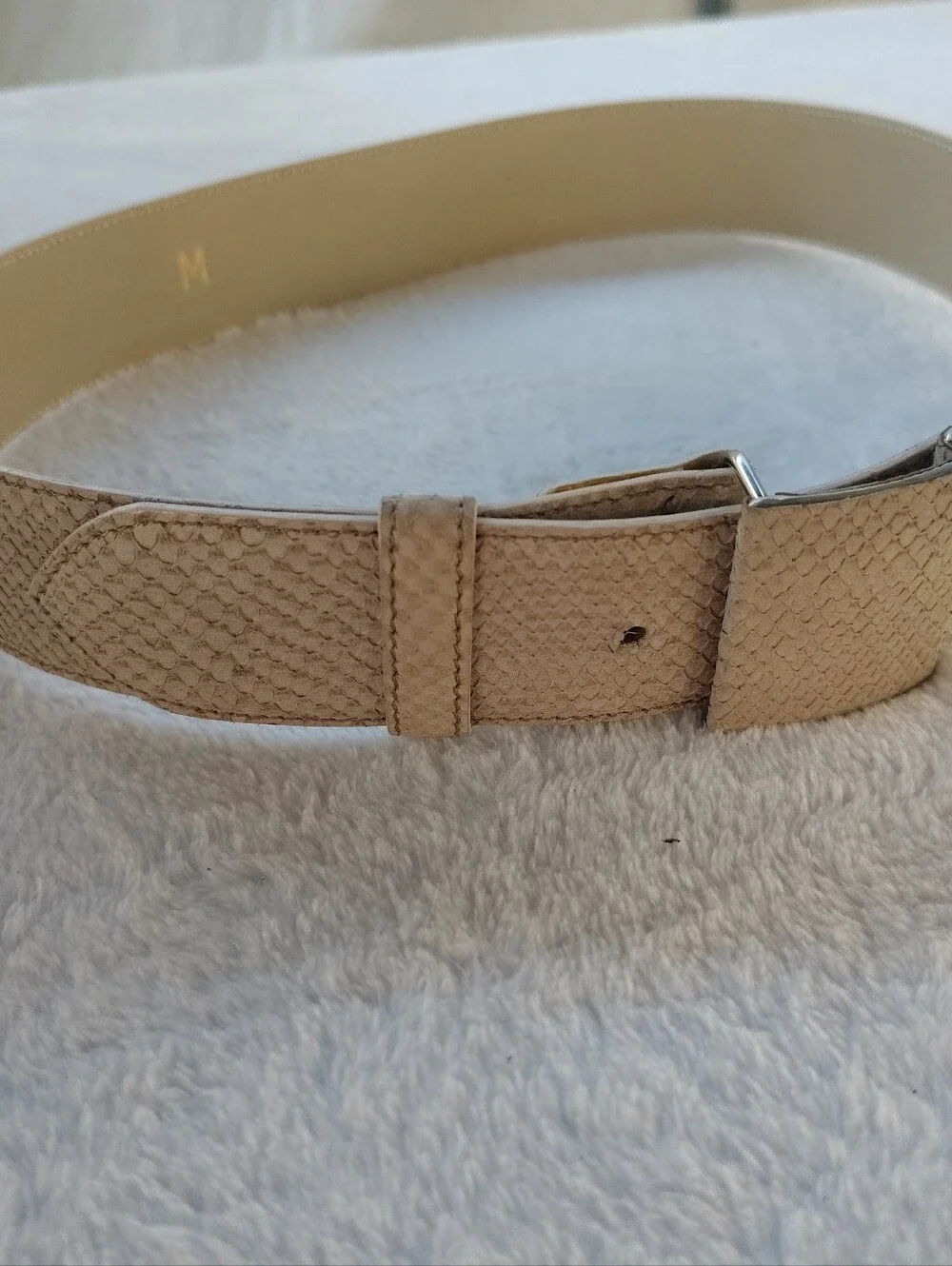 Episode neutral beige